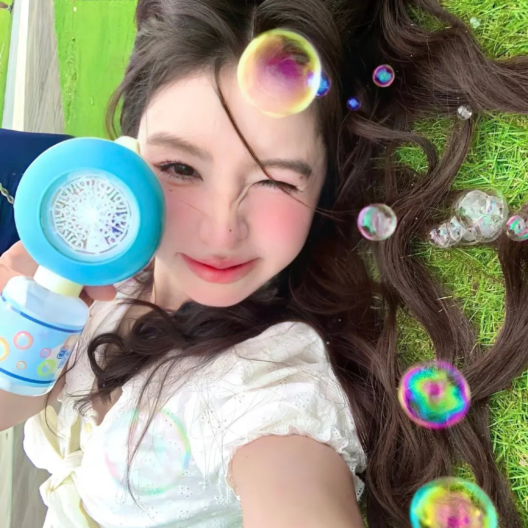海蓝时见鲸